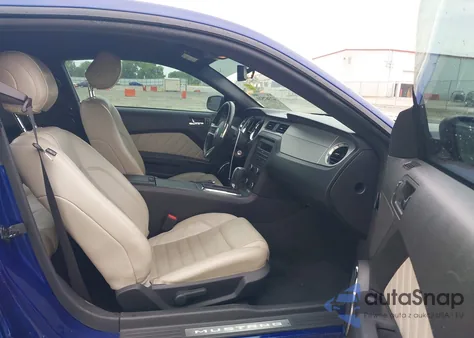 2014 Ford Mustang V6 Premium from USA, damaged, VIN 1ZVBP8AM4E5282543